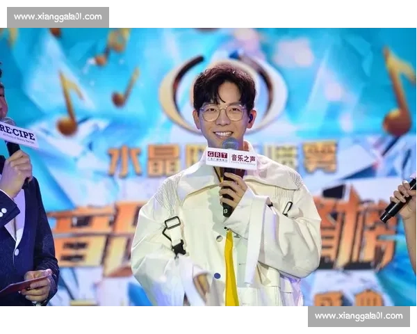 体育赛事颁奖典礼音乐精选与分析：情感渲染与胜利荣耀的完美交融