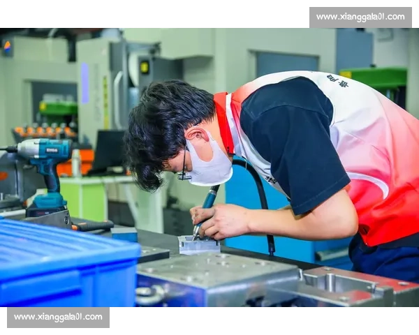 全国汽车维修技能大赛精彩纷呈技术比拼挑战极限汽车维修师傅争夺巅峰荣耀