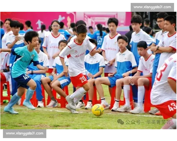 少年队激烈比拼展风采，赛场上演青春对决，谁将拔得头筹？